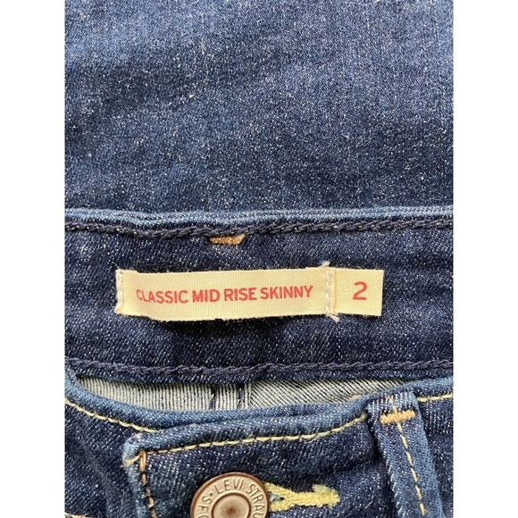 NEW Levi's Classic Mid Rise Skinny Medium Dark Wash Size 2 - Picture 5 of 5